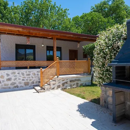 Eroglu Villa