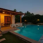 Eroglu Villa
